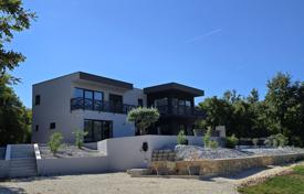 4-zimmer haus in der stadt 230 m² in Svetvinčenat, Kroatien. 1 200 000 €