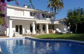 Villa – Puerto Banus, Andalusien, Spanien. 4 000 €  pro Woche