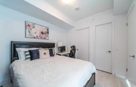 3-zimmer wohnung in Lake Shore Boulevard West, Kanada. C$897 000