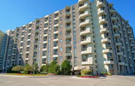 Wohnung – Etobicoke, Toronto, Ontario,  Kanada. C$891 000