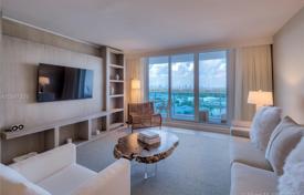 Wohnung – Miami Beach, Florida, Vereinigte Staaten. 3 130 €  pro Woche
