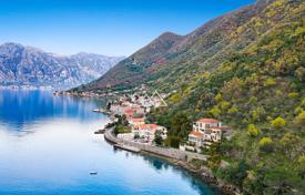 6-zimmer villa 400 m² in Stoliv, Montenegro. 1 500 000 €