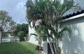 Haus in der Stadt – Boynton Beach, Florida, Vereinigte Staaten. $625 000