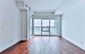 2-zimmer wohnung in Lake Shore Boulevard West, Kanada. C$993 000