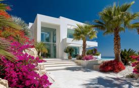 4-zimmer einfamilienhaus 540 m² in Moraira, Spanien. 2 350 000 €