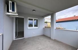 3-zimmer wohnung 119 m² in Pula, Kroatien. 275 000 €