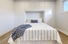 5-zimmer haus in der stadt in Scarborough, Kanada. C$1 833 000