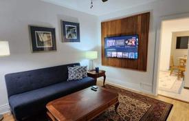 3-zimmer haus in der stadt in East York, Kanada. C$1 567 000