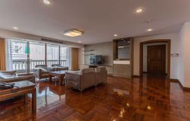 3-zimmer appartements in eigentumswohnungen in Khlong Toei, Thailand. $4 000  pro Woche