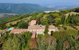 40-zimmer landgut 944 m² in Pomarance, Italien. 2 500 000 €