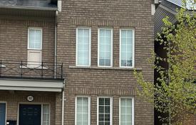 11-zimmer stadthaus in North York, Kanada. C$1 647 000