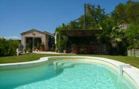 Villa – Le Cannet, Côte d'Azur, Frankreich. 3 800 €  pro Woche