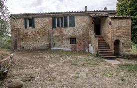 Villa – Asciano, Toskana, Italien. 650 000 €