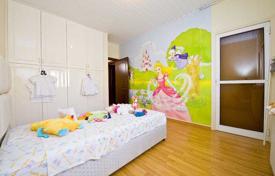 4-zimmer einfamilienhaus 320 m² in Deryneia, Zypern. 390 000 €