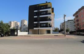 Geräumige und neue Wohnung mit Erdgas in Antalya. $170 000