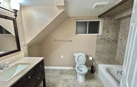 2-zimmer haus in der stadt in East York, Kanada. C$1 237 000