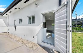 4-zimmer haus in der stadt 323 m² in Miami, Vereinigte Staaten. $1 950 000