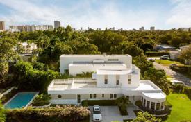 Villa – Miami Beach, Florida, Vereinigte Staaten. 1 676 000 €