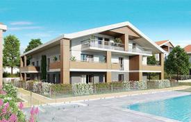Wohnung – Villeneuve-Loubet, Côte d'Azur, Frankreich. From 310 000 €