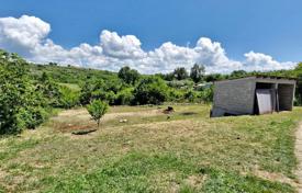Grundstück in Brtonigla, Kroatien. 153 000 €