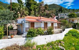 Einfamilienhaus – Peloponnes, Griechenland. 280 000 €