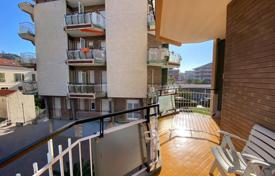 Wohnung – Ligurien, Italien. 380 000 €