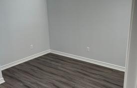 9-zimmer haus in der stadt in Scarborough, Kanada. C$1 428 000