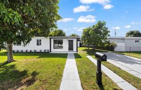 3-zimmer haus in der stadt 131 m² in Miami, Vereinigte Staaten. $680 000