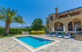 9-zimmer villa 270 m² in Poli Crysochous, Zypern. 725 000 €