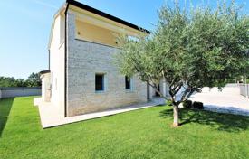 4-zimmer haus in der stadt 352 m² in Poreč, Kroatien. 1 100 000 €