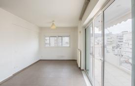 2-zimmer stadthaus 91 m² in Athenische Riviera, Griechenland. 305 000 €