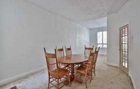8-zimmer stadthaus in Old Toronto, Kanada. C$1 589 000