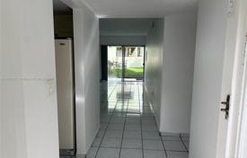 2-zimmer appartements in eigentumswohnungen 94 m² in Miami, Vereinigte Staaten. $330 000