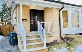 5-zimmer stadthaus in North York, Kanada. C$1 252 000