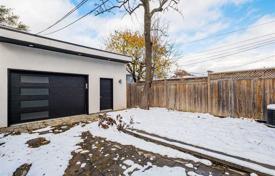 9-zimmer haus in der stadt in York, Kanada. C$1 806 000