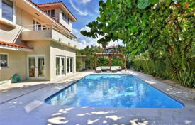 Villa – Key Biscayne, Florida, Vereinigte Staaten. $2 440 000