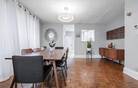 8-zimmer stadthaus in Old Toronto, Kanada. C$1 609 000