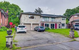 4-zimmer haus in der stadt in North York, Kanada. C$1 362 000