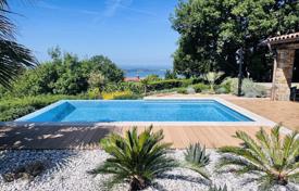 Haus in der stadt 586 m² in Izola, Slowenien. 2 950 000 €