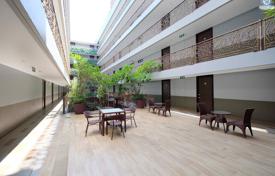 1-zimmer appartements in eigentumswohnungen in Khlong Toei, Thailand. $216 000