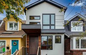 Haus in der Stadt – East York, Toronto, Ontario,  Kanada. C$1 615 000