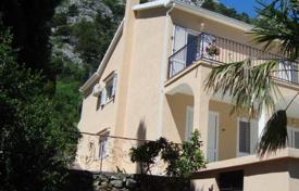Haus in der Stadt – Kotor (Stadt), Kotor, Montenegro. 500 000 €