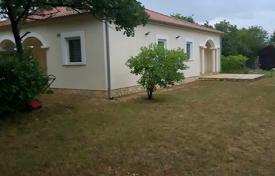 3-zimmer haus in der stadt 150 m² in Marcana, Kroatien. 395 000 €
