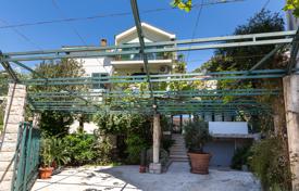 6-zimmer einfamilienhaus 287 m² in Budva city, Montenegro. 720 000 €