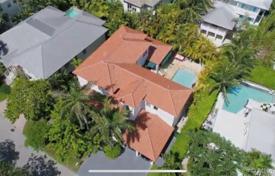 Villa – Key Biscayne, Florida, Vereinigte Staaten. $3 100 000