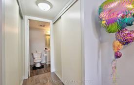 5-zimmer wohnung in Yonge Street, Kanada. C$907 000