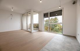 Verkauf, Neubau, Velika Gorica, 3 Schlafzimmer, Aufzug, Garage. 250 000 €