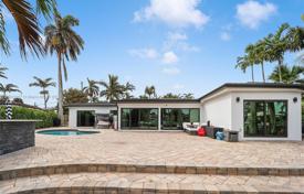 Haus in der Stadt – Deerfield Beach, Broward, Florida,  Vereinigte Staaten. $1 900 000