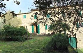 Villa – Pomarance, Toskana, Italien. 690 000 €