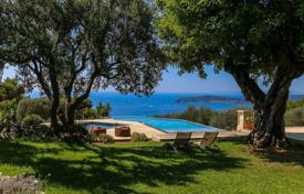 6-zimmer villa 400 m² in Cap d'Ail, Frankreich. Price on request